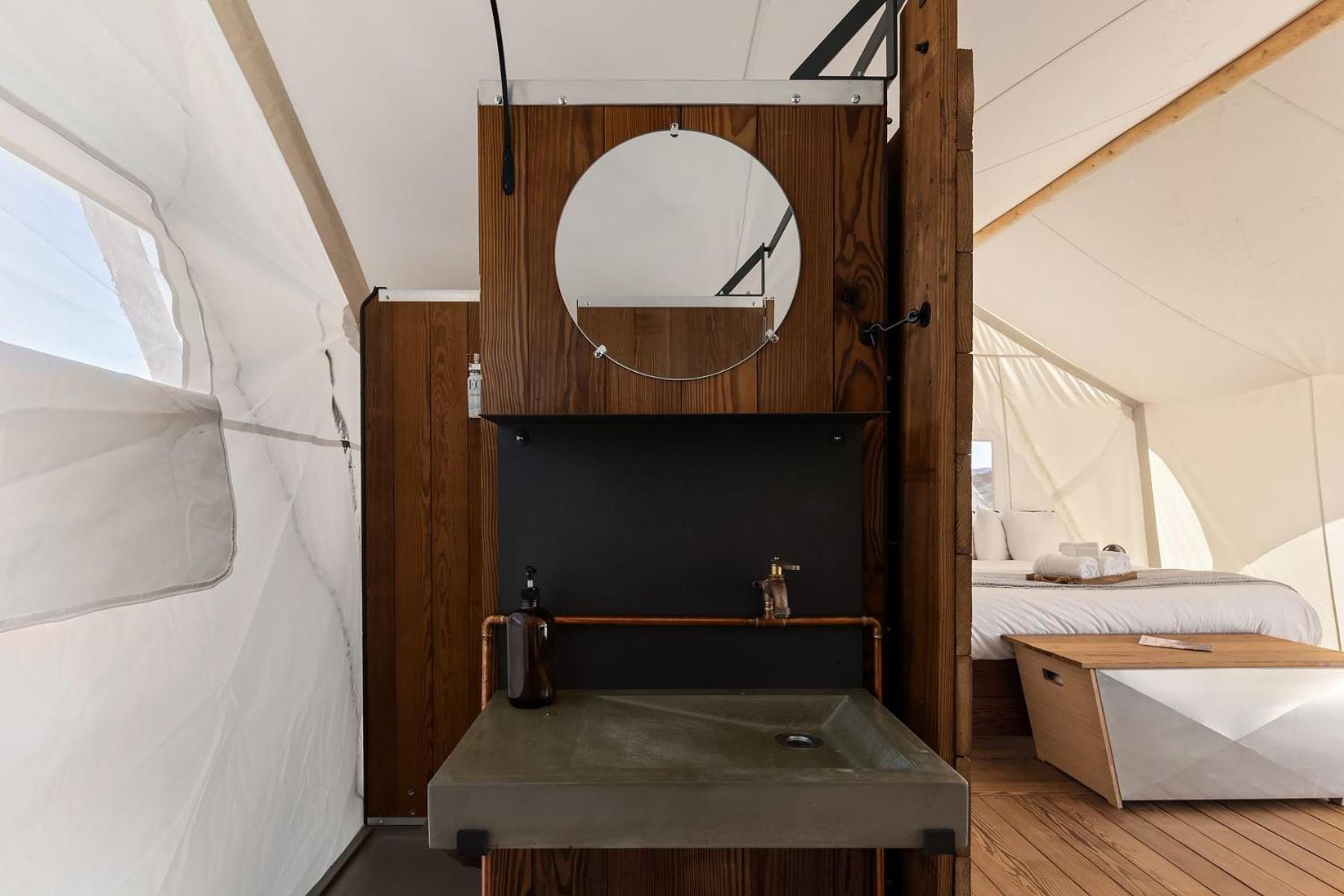 Under Canvas Acadia Surry Экстерьер фото